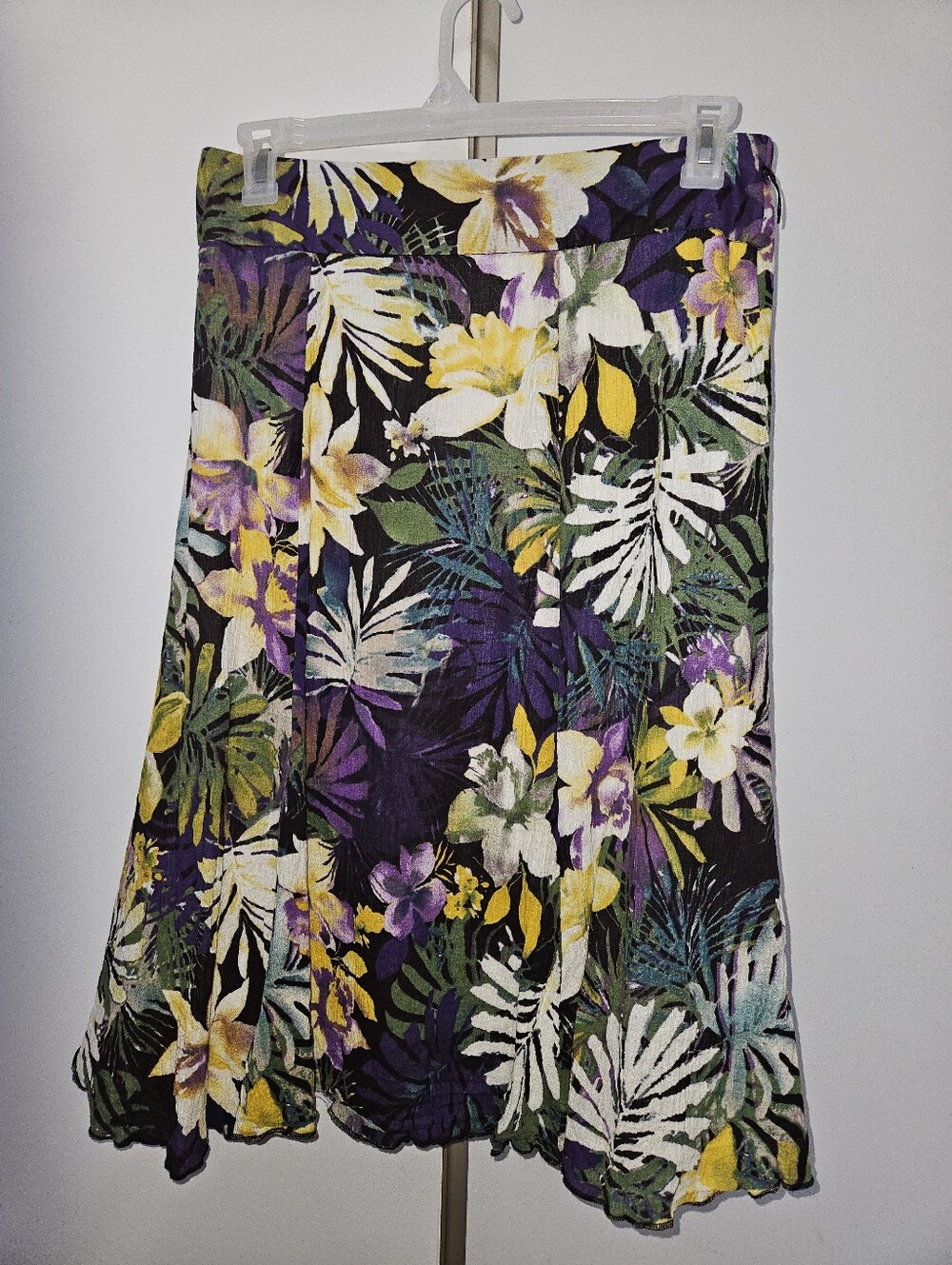 Floral A-Line Midi Skirt in Black and Purple